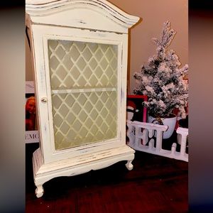 listing-status-banner